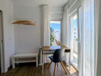Lovely & bright renovated apt. w/ balcony in Lagos - Chambres d'hôtes Lagos