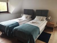 Zweibettzimmer mit eigenem Bad