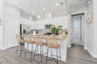 Luxe at Le Beach - Sleeps 12 Spacious WIFI TV - Bed and Breakfast Jacksonville Beach