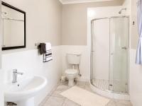 2# Tranquility Cottage, Power inverter, fast WiFi Linden - B&B Johannesburg