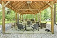 Near Blanchard Springs! Classic Cabin in the Woods - Ferienwohnung Fifty-Six