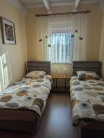 Pszczeli Ogród - dom na wyłączność z jacuzzi ze świeżą wodą - Chambres d'hôtes Dęba Koliszowy