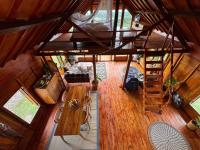 Lakey Views Sumbawa - Ferienwohnung Huu