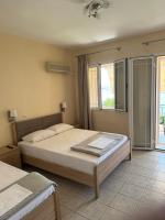 Chambre Triple Supérieure - Vue sur Mer