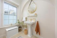 Brewlands Cottage - 3 Bedroom 2 Bath Cute Cottage - B&B Dalkeith