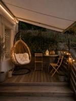 Perched above Montreux, with breathtaking views of Lake Geneva and the Alps - B&B Chernex