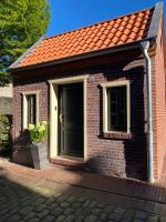 Lüttje Huus Emden- Tiny House zentral am Hafen & Otto Huus - Chambres d'hôtes Emden