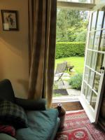 Tregrehan Garden Cottages, the Mews - B&B Carlyon Bay