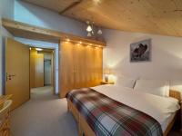 Apartment Oberhof Penthouse - Bed and Breakfast Wengen