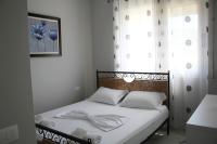 Blue Days Apartment - Ferienwohnung Himarë