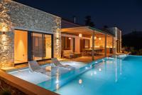 Exclusive Brand New Luxury Villa Elatou - BY APOKORONAS VILLAS - Chambres d'hôtes Tsivarás