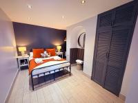 Mandarin Court Boutique City Centre Apartment - B&B Worcester