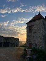Logis de la Jordronnière, Chambre d hôtes - B&B Sigournais