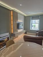Eske Luxury Apartment Heart of Donegal Town - B&B Donegal