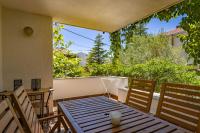 Punta Debij Family Apartments - Ferienwohnung Punat