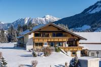 Gästehaus Strasser - B&B Riezlern