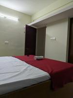 walking distance from temble - B&B Guruvāyūr
