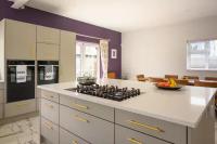 The Stone House Sleeps 10 with Parking - B&B Galway
