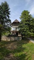 Lakeside cottage with private beach & boat rental - B&B Mali Zvornik