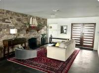 Lakefront villa with pool & hot tub near award-winning Gulf Coast beaches - B&B Tarpon Springs