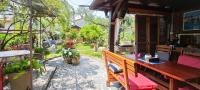 Bungalow with Garden View