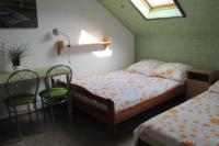 Chambre Triple avec Salle de Bains Privative