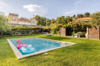 Romantic Historic Tower with Pool and Gardens - Ferienwohnung Baião