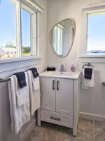 Hunts Point 1-BR Coastal Retreat - Cottage # 7 - B&B Summerville Centre