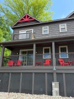 Deluxe Lodge Lakefront On Lake George #7 - Bed and Breakfast Lake George