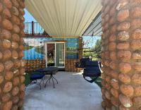 RR Medicine Park Tiny House Slp 4 1BR1BA Suite - Chambres d'hôtes Medicine Park