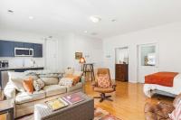 Walk to Navy Stadium Private Studio w Parking - Bed and Breakfast Annapolis