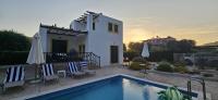 Villa Galini, Peaceful Greek Charm, near Lindos - Chambres d'hôtes Vlicha