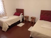 Tweepersoonskamer met 2 Aparte Bedden