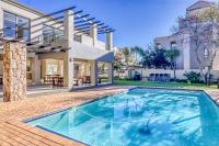 Cozy Studio Apartment in Paulshof, Sandton - Perfect for Extended Stays - Chambres d'hôtes Centane