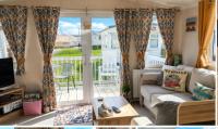3-bed Caravan - Sleeps 8 - Pet Friendly - Parking - Ferienwohnung Skegness
