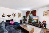 Seattle Hillside Escape with Decks & Scenic Views - B&B Seattle