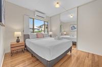 Homely and Warm Apt with Parking, WiFi and Study Desk - B&B Brisbane