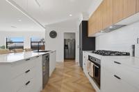 Lovely Lappin - 4 Bed 2 Bath Family Home - B&B Orange