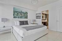Appartamento con 1 Camera da Letto, Balcone e Vista Acqua