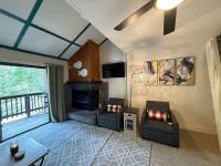 Cozy Shaver Lake Studio with Pool and Hot Tub In Bretz Mill Condominiums - B&B Shaver Lake