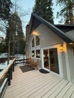 Peaceful Shaver Lake Mountain Retreat with Deck & Forest Views - Ferienwohnung Shaver Lake
