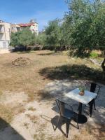 New Roumers Himara Seaside - B&B Himarë