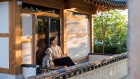 Gyeongju Hanok Stay Cheonwon Maeul - B&B Gyeongju
