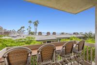 D106 - Coastal Pearl - B&B Oceanside