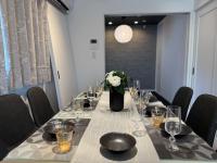 Open sale 3 stops to USJ, 3stops to Shinsaibashi - Bed and Breakfast Osaka