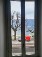 Lakefront Historic Apartment, fully Renovated with Modern Comforts - B&B Bissone