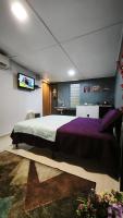 Homestay Studio Room Atok Mus'lim Only - Ferienwohnung Shah Alam