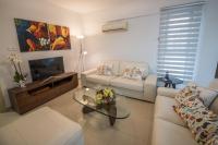 Skylight Megaron - Bed and Breakfast Larnaca