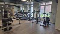 Towarowa Harmony Apartment, free parking, air-conditioning, self check-in 24h - Chambres d'hôtes Poznan