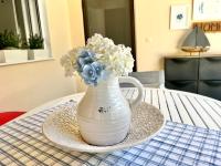 Seaside villa Rebecca - B&B Skála Nikíta